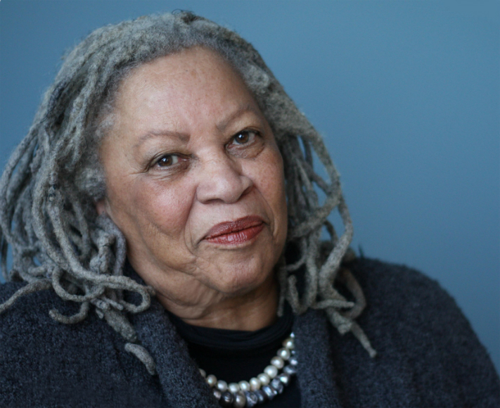 Toni Morrison: Gud hjälpe barnet